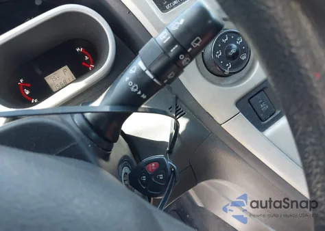 2010 Toyota Matrix S z USA, uszkodzony, nr VIN 2T1LE4EE8AC013936